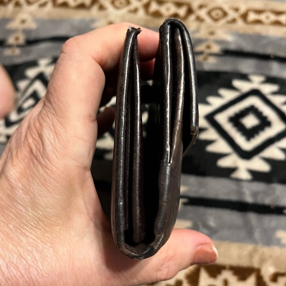 GUCCI RaRe Vintage GG Guccissima Continental Brown Wallet - Picture 9 of 16